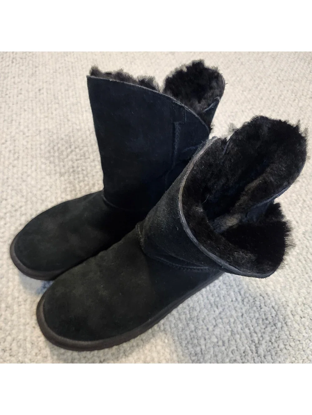 Koolaburra Black Suede Faux Fur Lined Boots Size 9
